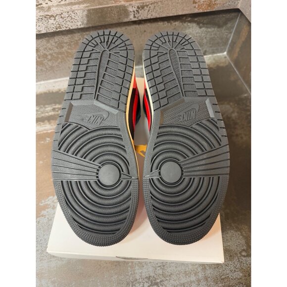 Women's Air Jordan 1 Low SE Black Multi-Color Size 9.5- DN3739-060 - Picture 8 of 10